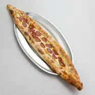 Kaşarlı & Sucuklu Karadeniz Pidesi 